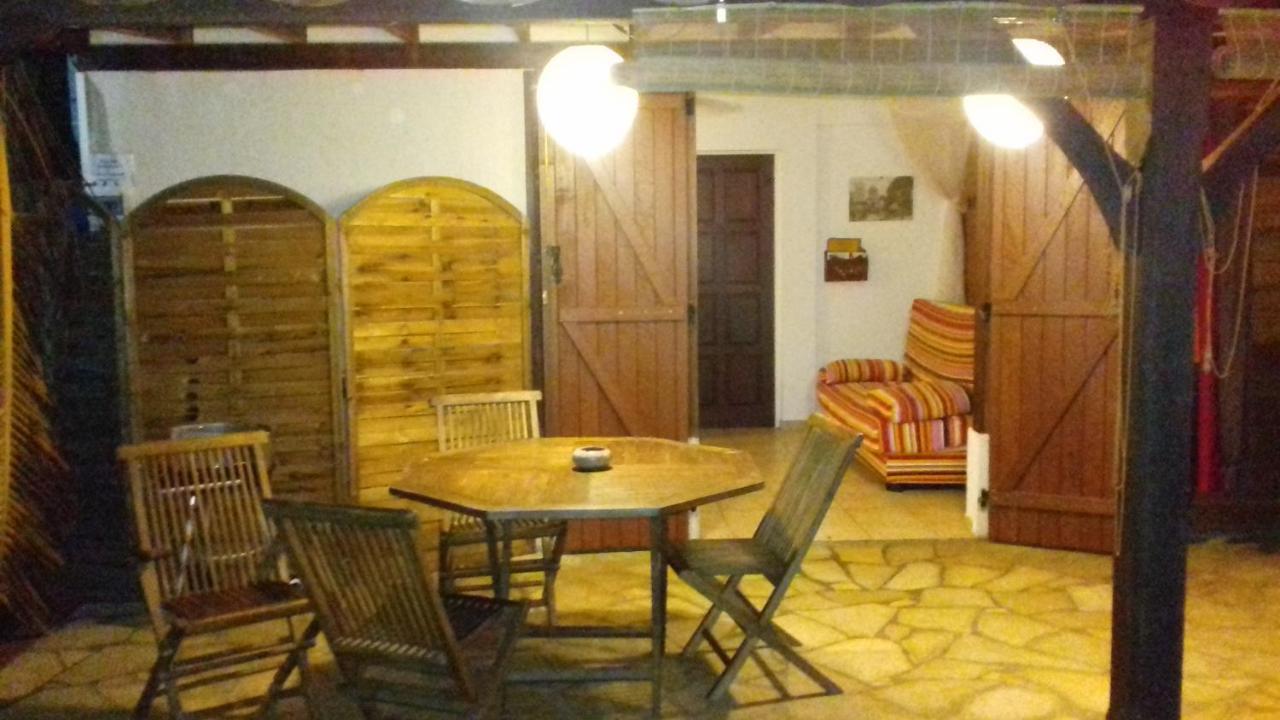 Kay Zanndoli Apartman La Trinité Kültér fotó